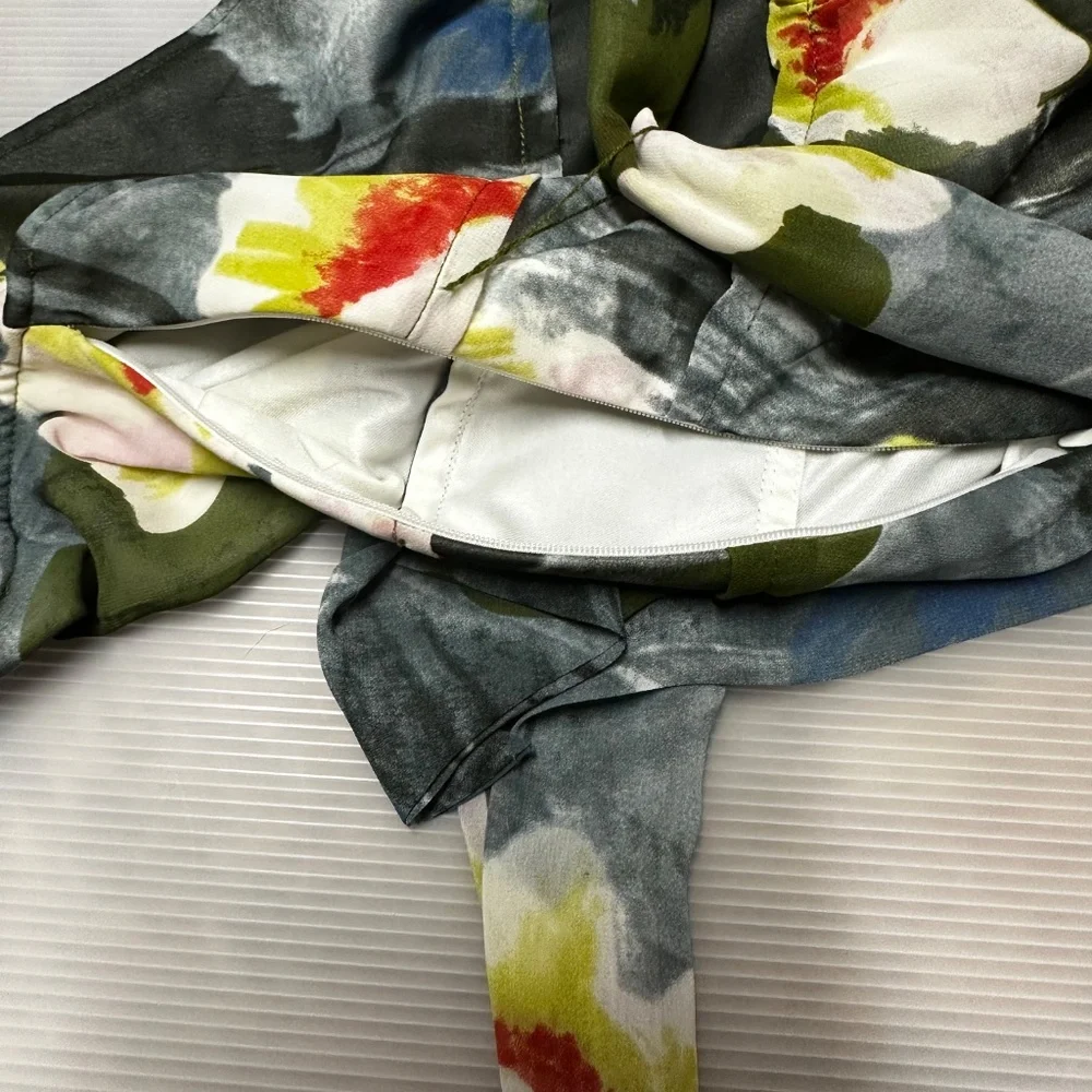 Dress - Picture 10 of 16